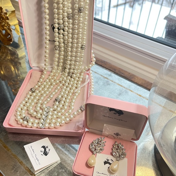 Audrey Hepburn Camrose & Kross Rhinestone Pearl Necklace W/ Teardrop Earring - Picture 8 of 8